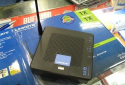 思科路由器到底怎么样？一个老网工的深夜吐槽与真心话